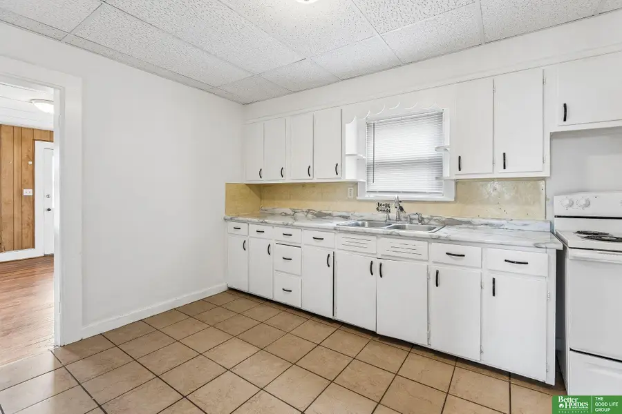 1713 Lincoln Street, Blair, NE 68008 - #2