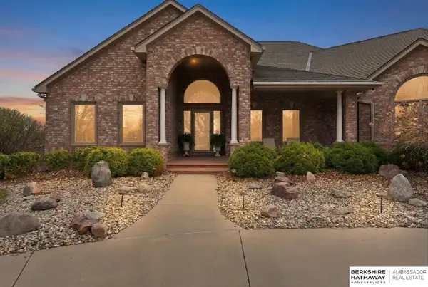 4809 N 196th Circle, Elkhorn, NE 68022