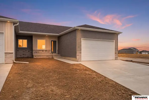 1000 W Sand Dunes Road, Lincoln, NE 68523