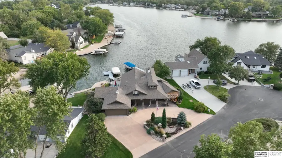 106 Abbey Landing, Valley, NE 68064 - #3