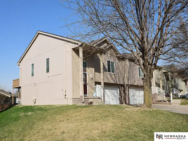 4562 S 189th Street, Omaha, NE 68135