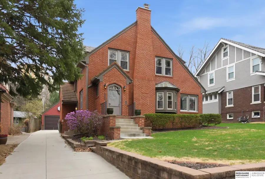 5165 Jackson Street, Omaha, NE 68106 - #2