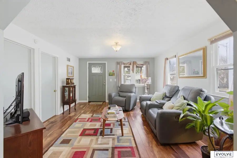6109 Hamilton Street, Omaha, NE 68132 - #3