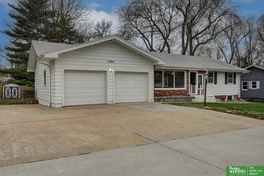 7905 Crown Point Avenue, Omaha, NE 68134 - #3