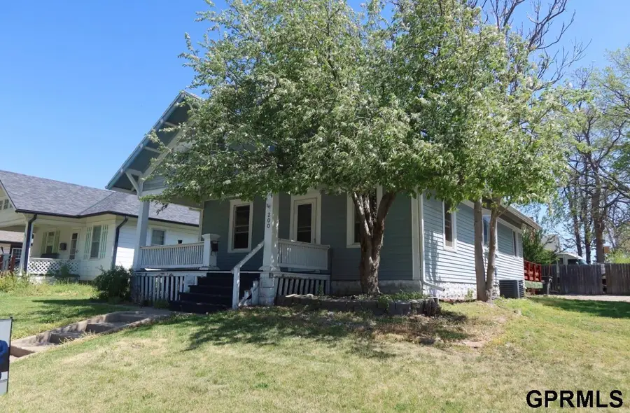 200 N 33rd Street, Lincoln, NE 68503 - #3