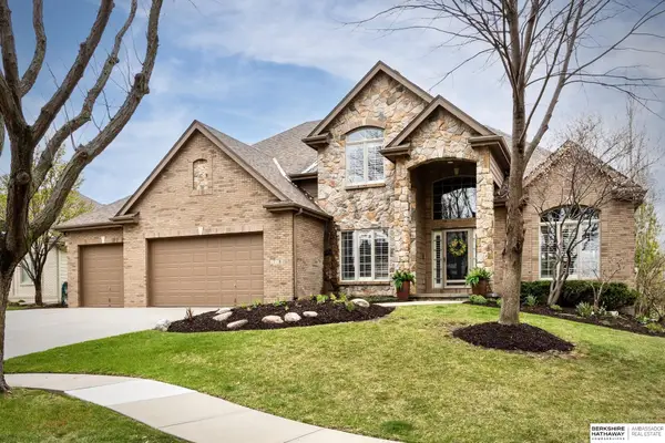 17102 Harney Street, Omaha, NE 68118