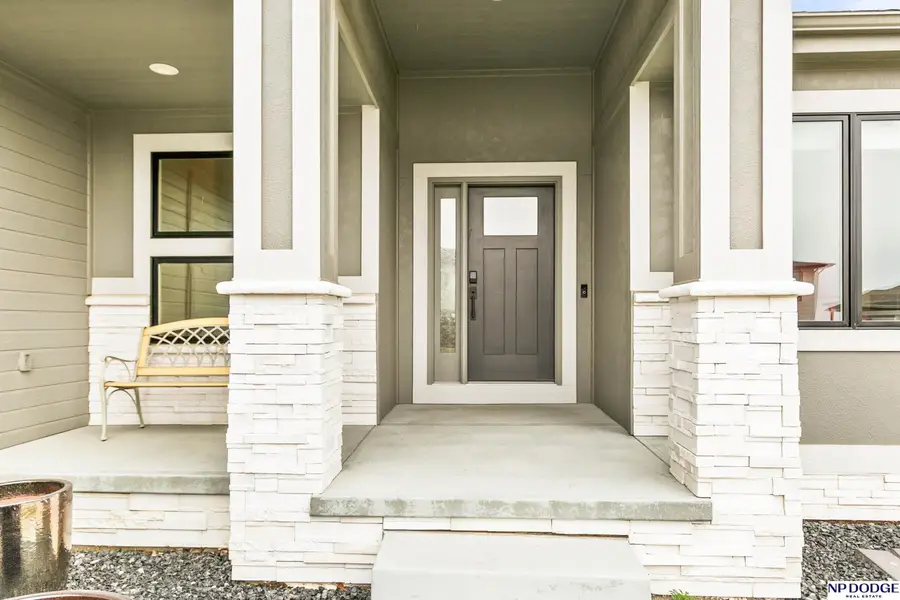 17011 Sarah Street, Bennington, NE 68007 - #3