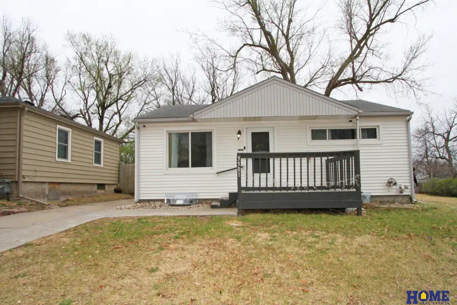 5501 Oldham Street, Lincoln, NE 68506 - #2