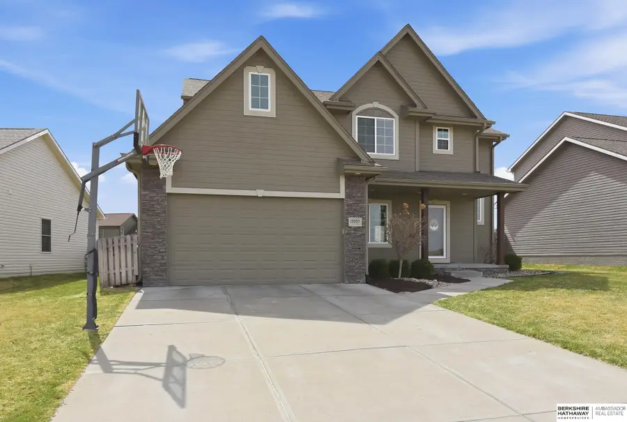 15035 Laurel Avenue, Omaha, NE 68116 - #2