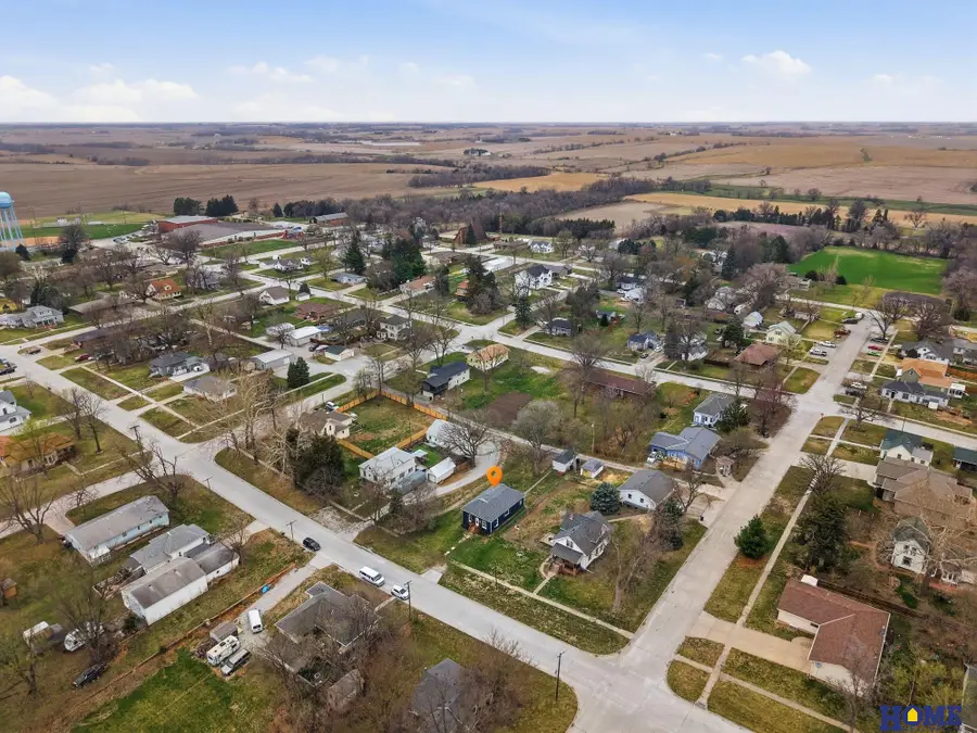 208 W E Street, Elmwood, NE 68349 - #2
