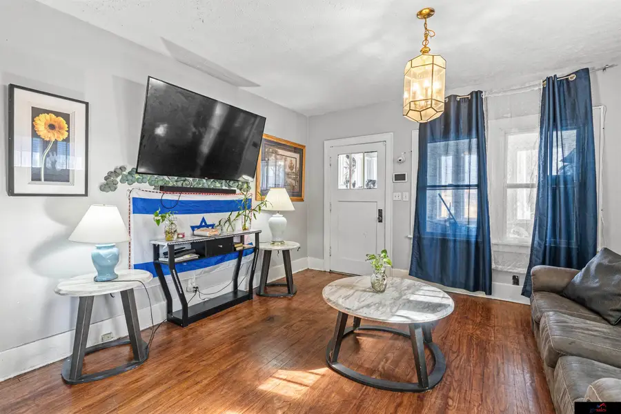 4314 N 39 Street, Omaha, NE 68111 - #3