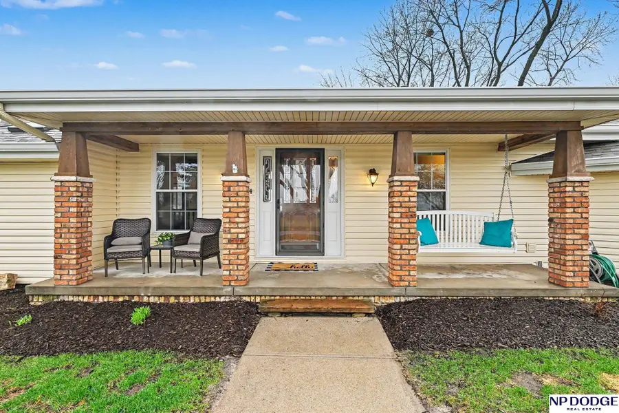 104 Ginger Cove Road, Valley, NE 68064 - #2