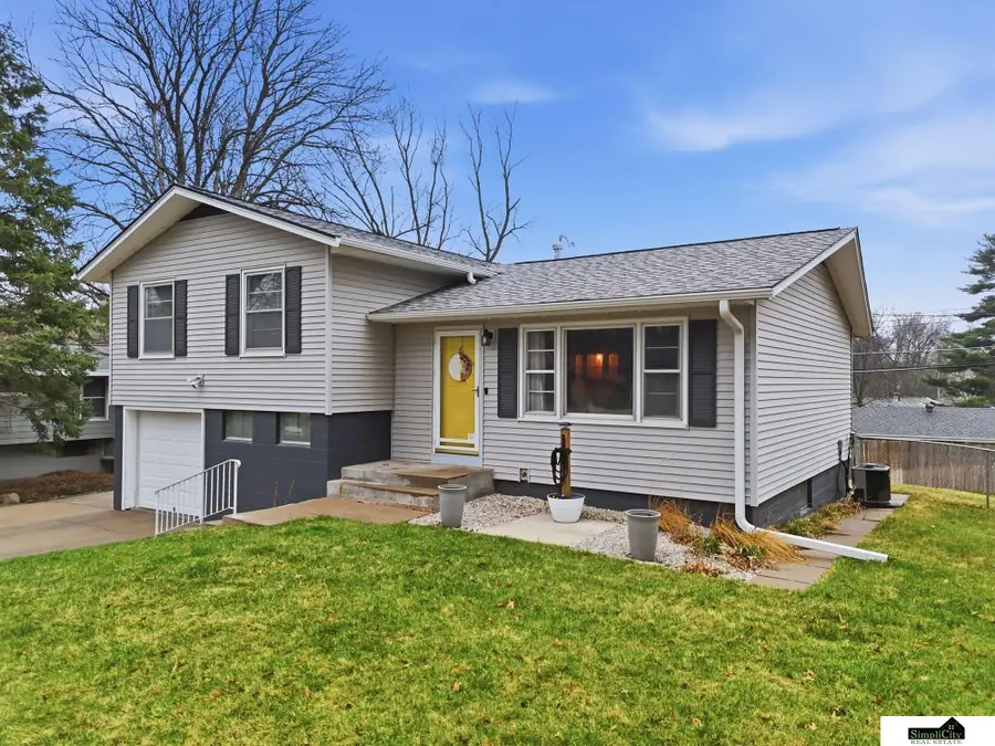 7211 Dudley Avenue, Lincoln, NE 68505 - #3