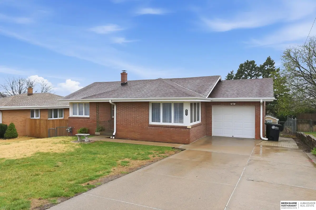 4323 Monroe Street, Omaha, NE 68107 - #1
