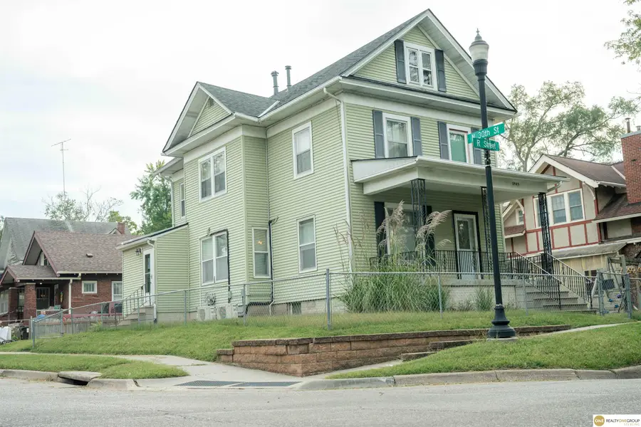 2945 R Street, Lincoln, NE 68503 - #2