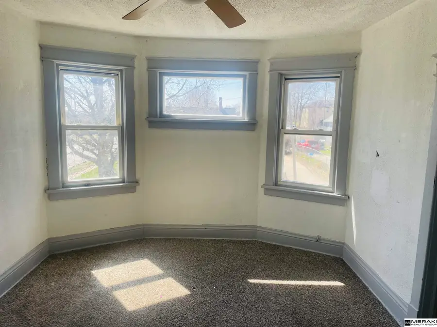 1804 N 33rd Street, Omaha, NE 68111 - #3