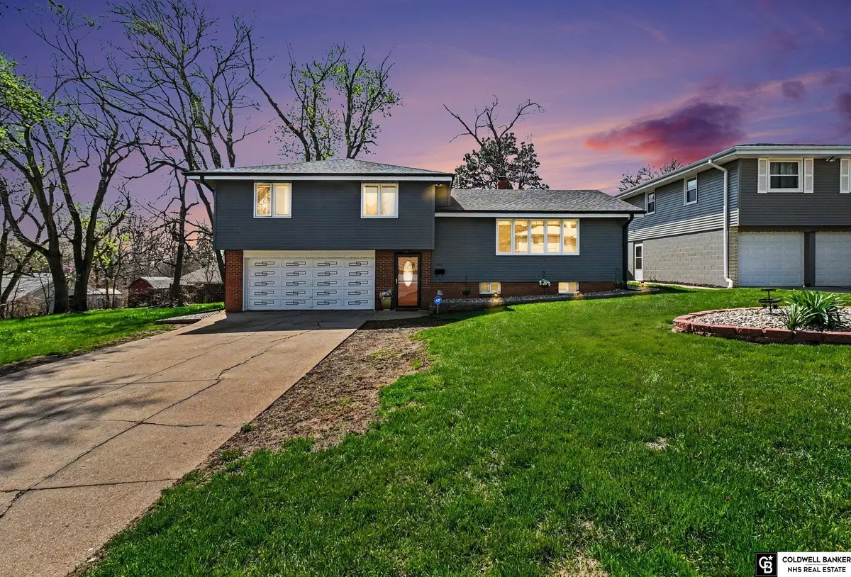 4911 Saratoga Street, Omaha, NE 68104 - #1