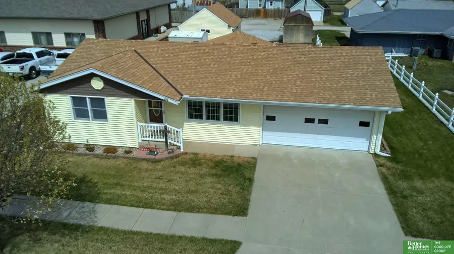 208 E O Street, McCool Junction, NE 68401 - #2