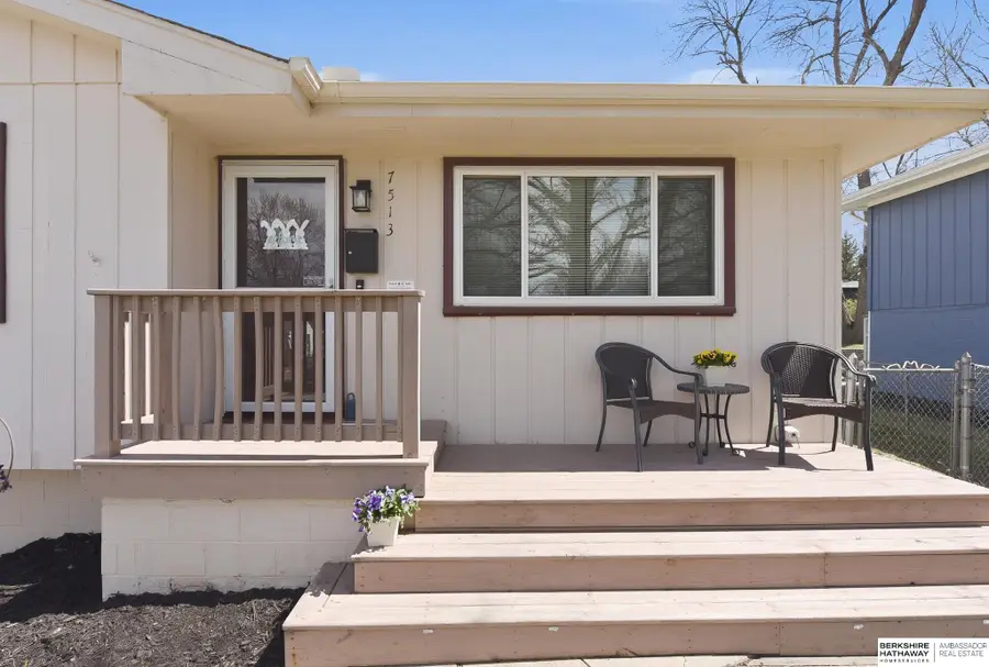 7513 S 88th Street, La Vista, NE 68128 - #2