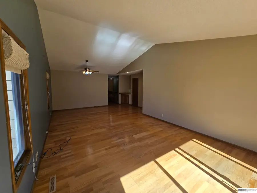 6819 Northridge Road, Lincoln, NE 68516 - #3