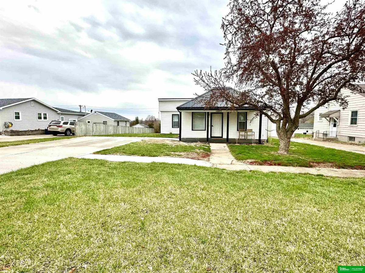 1005 12th Street, Wisner, NE 68791 - #1