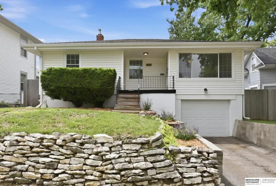 2528 N 62nd Street, Omaha, NE 68104 - #2