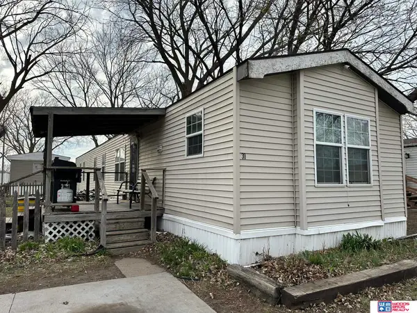 30 York Mobile Plaza, York, NE 68467