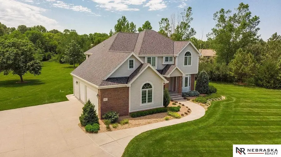 5401 New Castle Road, Lincoln, NE 68516 - #3