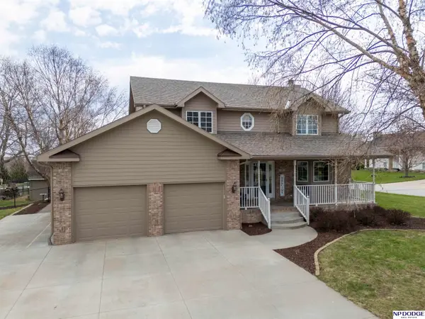 1501 N 211th Street, Omaha, NE 68022