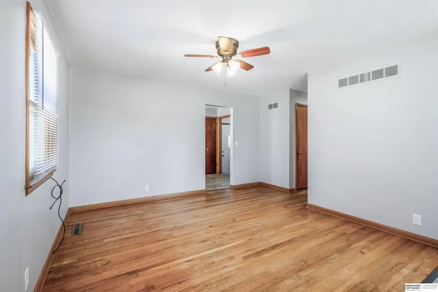 5230 Ervin Street, Lincoln, NE 68504 - #3