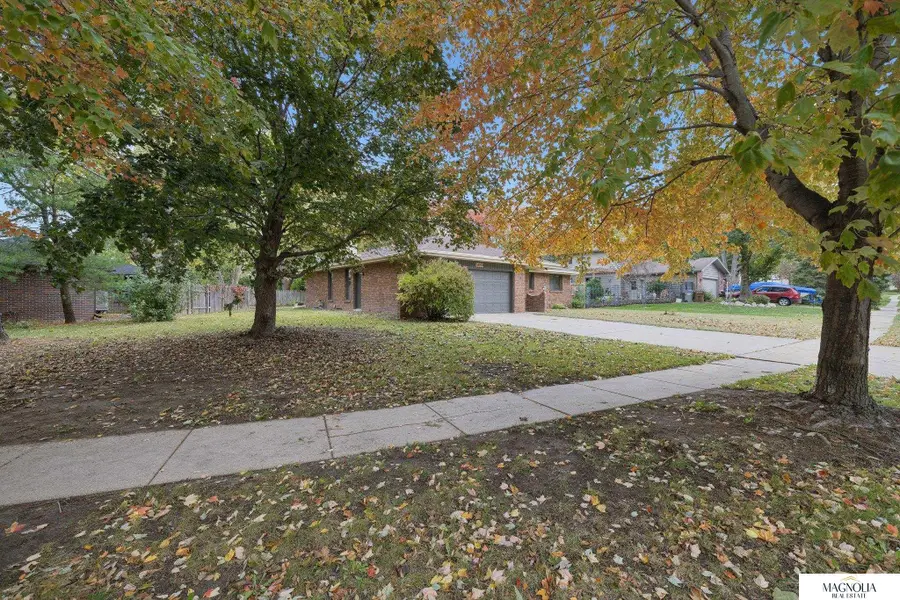 5800 Berkeley Drive, Lincoln, NE 68512 - #3