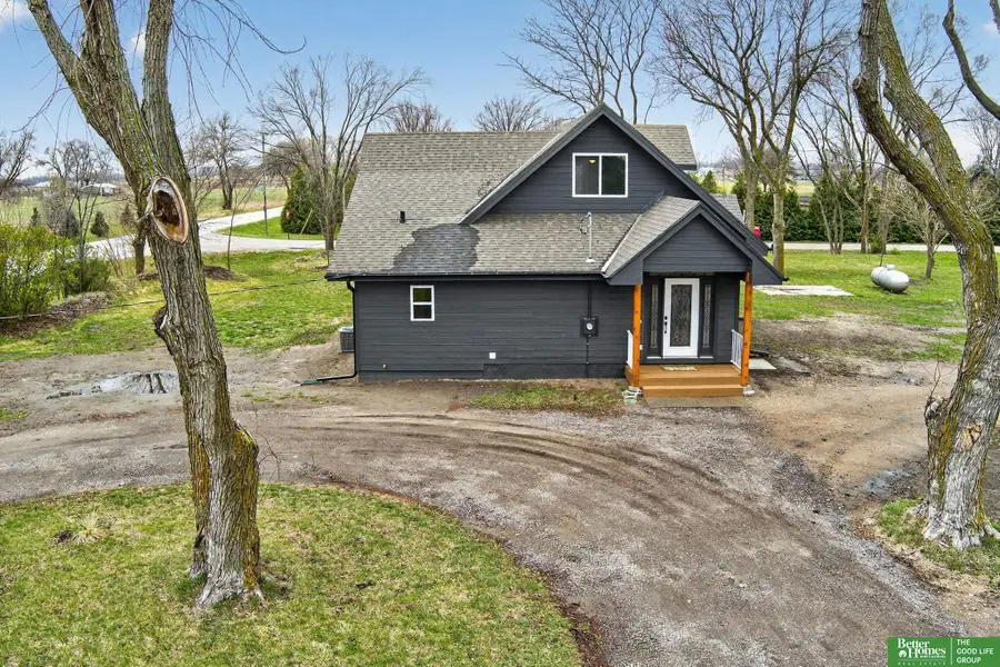 25858 Pacific Street, Waterloo, NE 68069 - #2