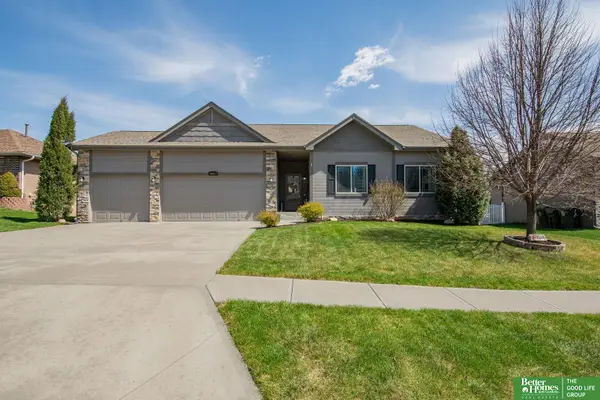 10017 S 203rd Street, Gretna, NE 68028