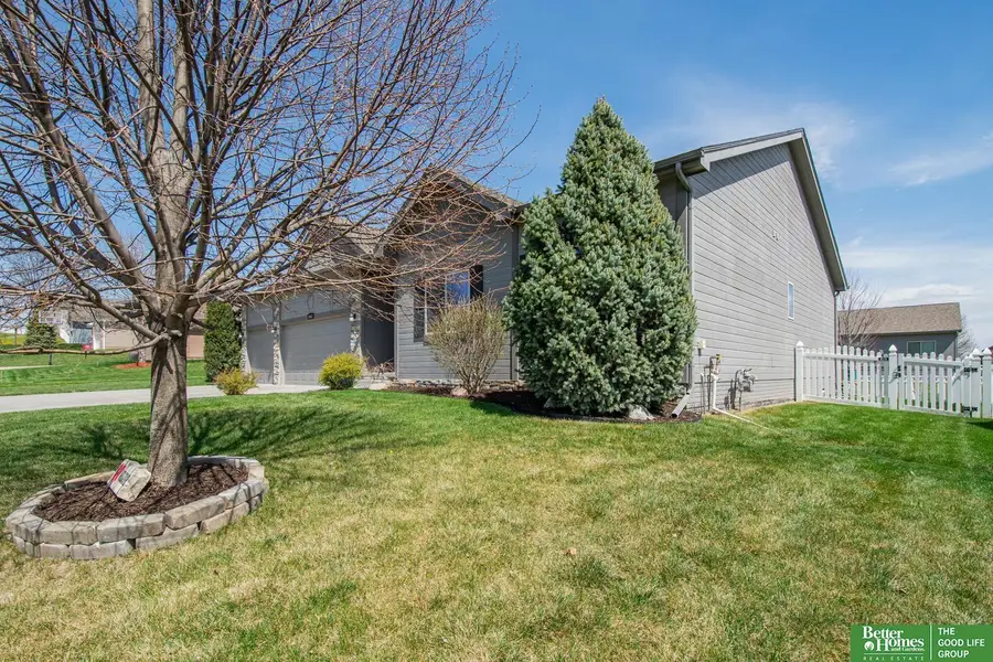 10017 S 203rd Street, Gretna, NE 68028 - #2