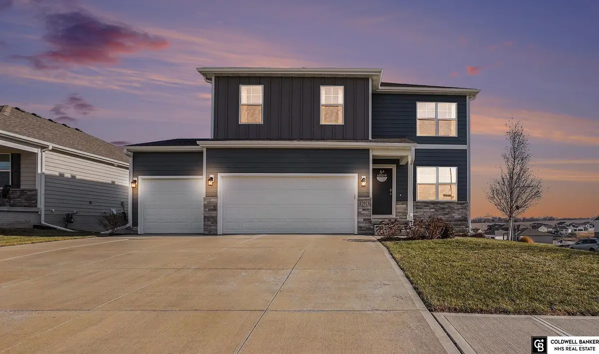 12913 S 45th Avenue, Bellevue, NE 68133 - #1