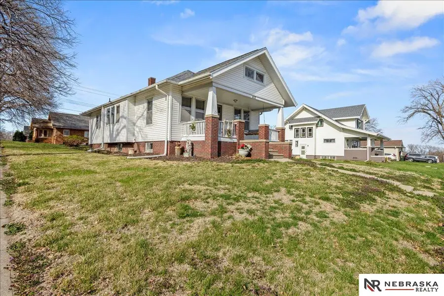 412 E 2nd Street, Wahoo, NE 68066-4889 - #3