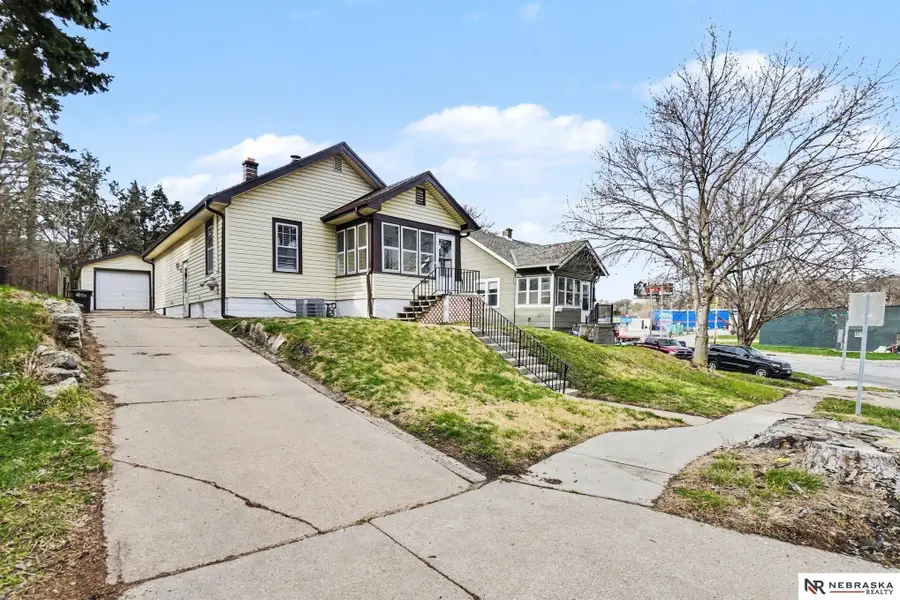 4925 William Street, Omaha, NE 68106 - #3