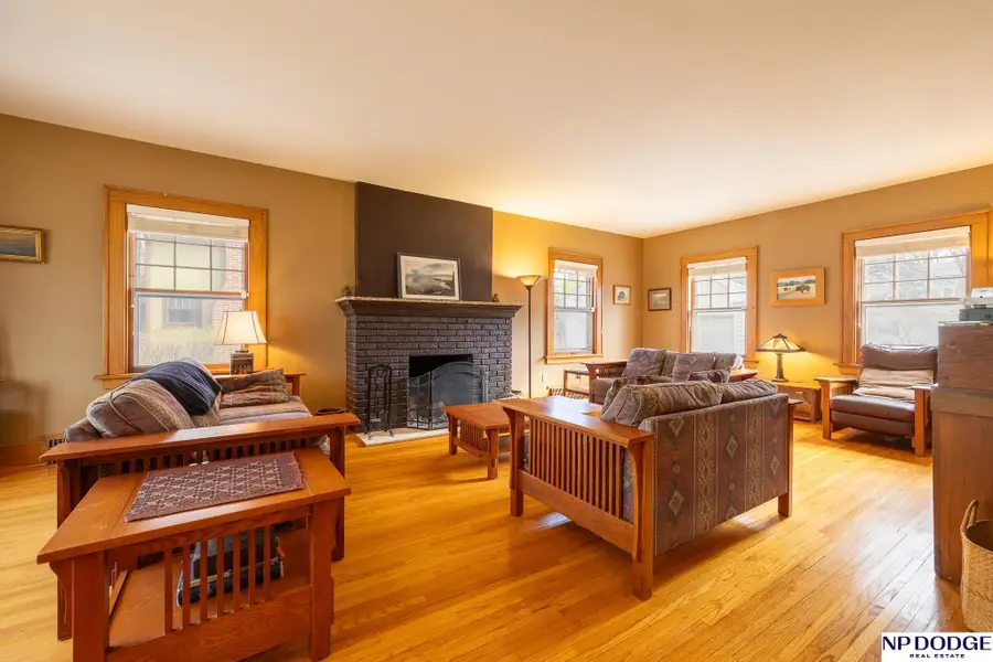 1250 N 37th Street, Lincoln, NE 68503 - #3