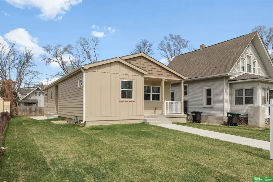 2452 Camden Avenue, Omaha, NE 68111 - #2