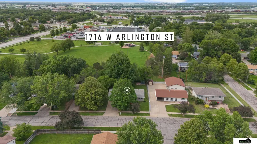 1716 W Arlington Street, Lincoln, NE 68522 - #2