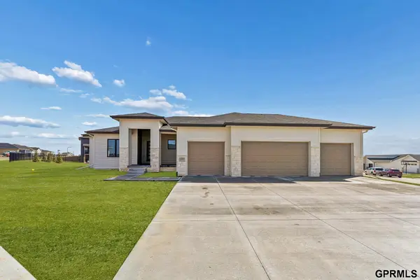 5705 N 197 Avenue, Elkhorn, NE 68022