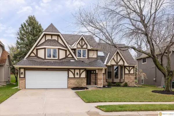 747 N 155 Avenue, Omaha, NE 68154