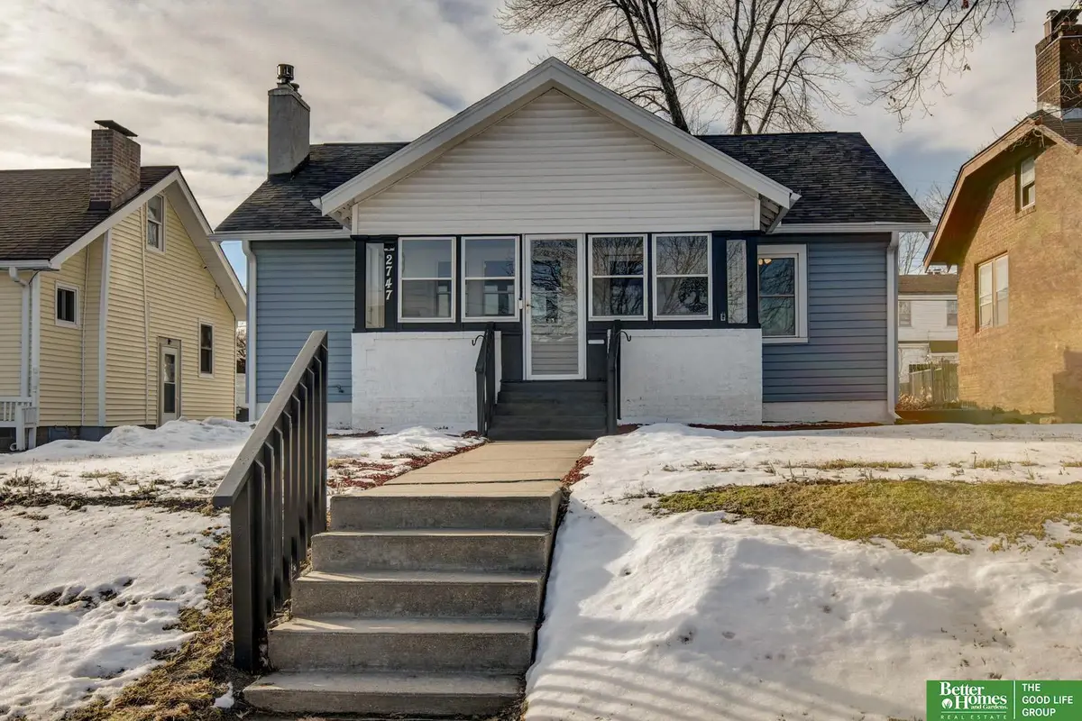 2747 Iowa Street, Omaha, NE 68112 - #1
