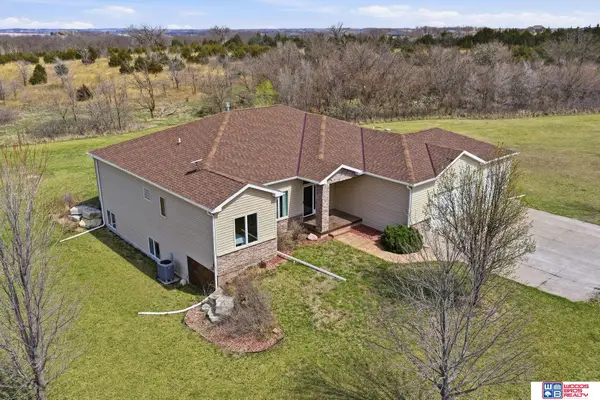 1530 Deer Trail, Roca, NE 68430