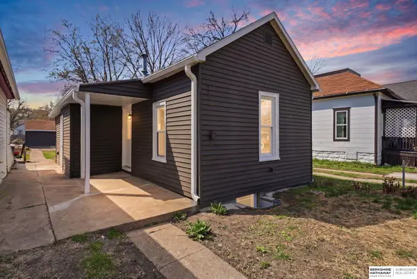 225 F Street, Lincoln, NE 68508