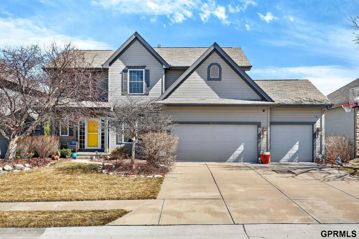 2521 N 167th Avenue, Omaha, NE 68116 - #1