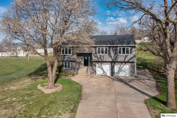 9316 Talmadge Road, Plattsmouth, NE 68048