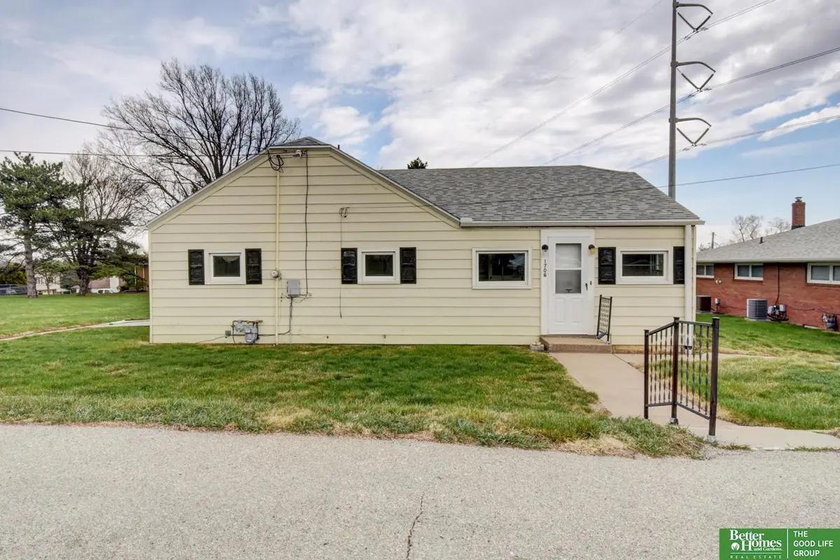 1706 Childs Road W, Bellevue, NE 68147 - #1