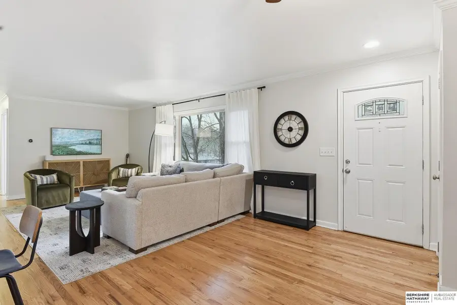 9213 Hickory Street, Omaha, NE 68124 - #3