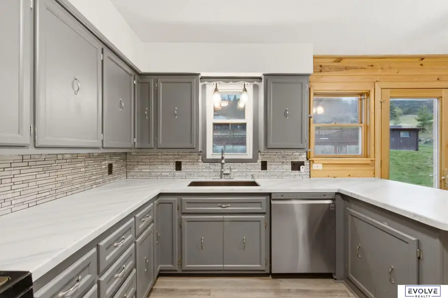 155 Parkwood Drive, Council Bluffs, IA 51503 - #3